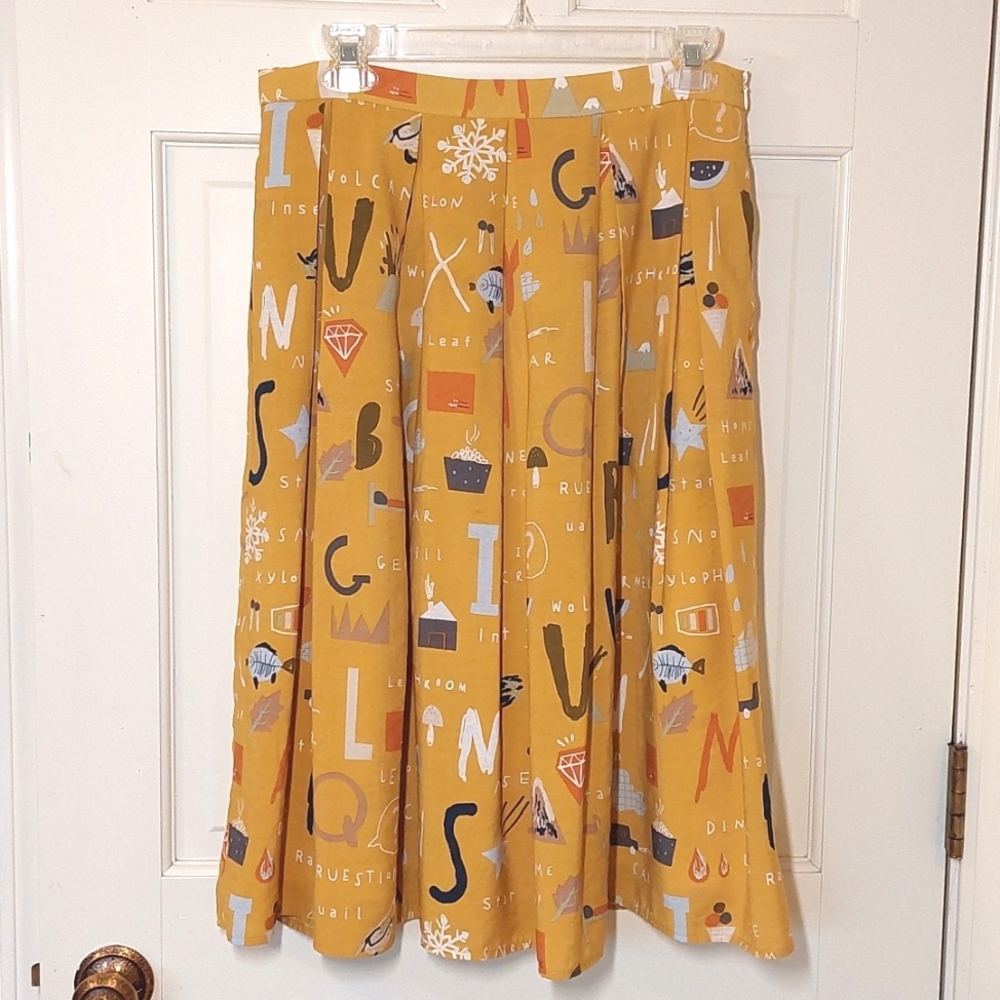 Casual Mustard Yellow Printed Midi Skirt - Picture 2 of 8